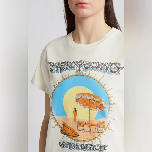 NWOT Daydreamer Neil Young on the Beach Tour Tee Size XS - Picture 3 of 9